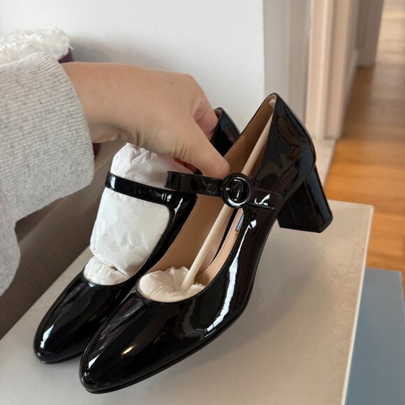 NWT Prada Mary Jane Pumps Black Patent Leather Block Heels Sz 34 - Picture 7 of 9
